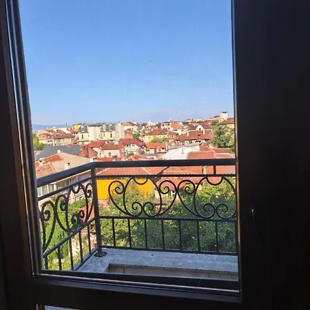Panoramic 1br By Bulgarianhomes